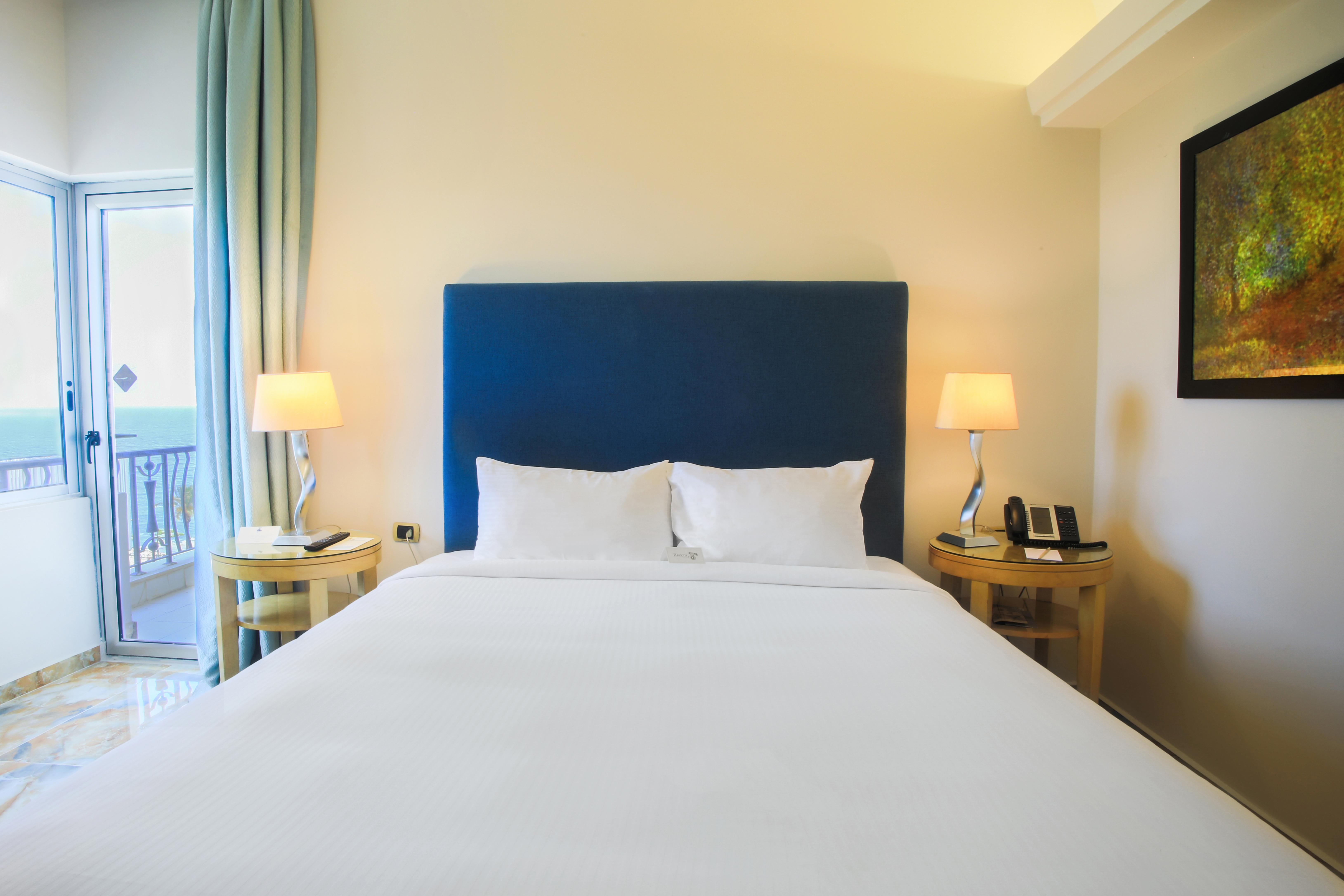 Riviera Hotel Beirut Esterno foto